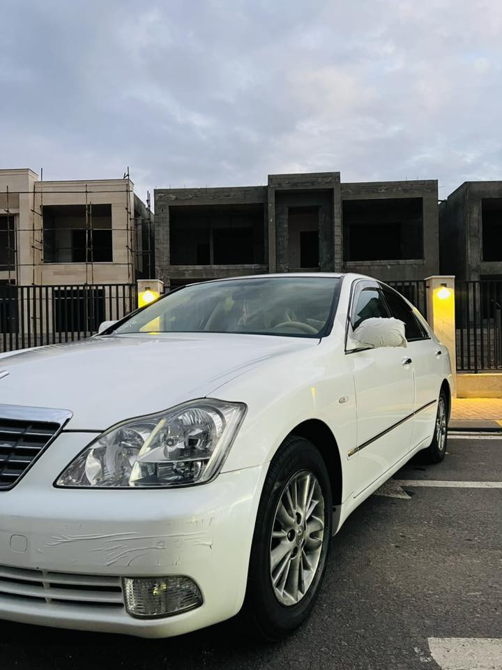 سڵاوی خواتان لێبیت 
شاهانە موس موس
2007👑
ساج مەلەکی🧿
٣دوگمە 
گەورە بە بچوک ئاڵتونی بازار 
سفری شەریکە هەمو گیانی لەسەر دەقی شەریکەیە 
دەشتو ناوی شوشە 
لایت ناوچەی کوێر 
پەردە 
حاسەی پێشو دوا 
شاشەو کامیرا 
تەبرید ساردو گەرم بەشەرت 
بریکی بەستراوە 
جامی پێشو دوا هەڵگیراوە 
ڕۆنی گۆڕاوە 
یەک دینار مەسروفی نیە 
تەقەو ڕەقەی نیە زۆر توندوتۆڵە
چوار تایەی لۆکی شەریکە 
ناوەکەشی سفری شەریکەیە ئەو خامانە لەبەر ئەوەی پیش نەبی لێی دراوە
سعری ٧٢ 
***********
