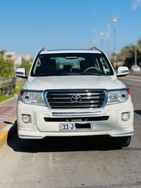 لاندكروز GXR • ٦ سلندر • كربلاء