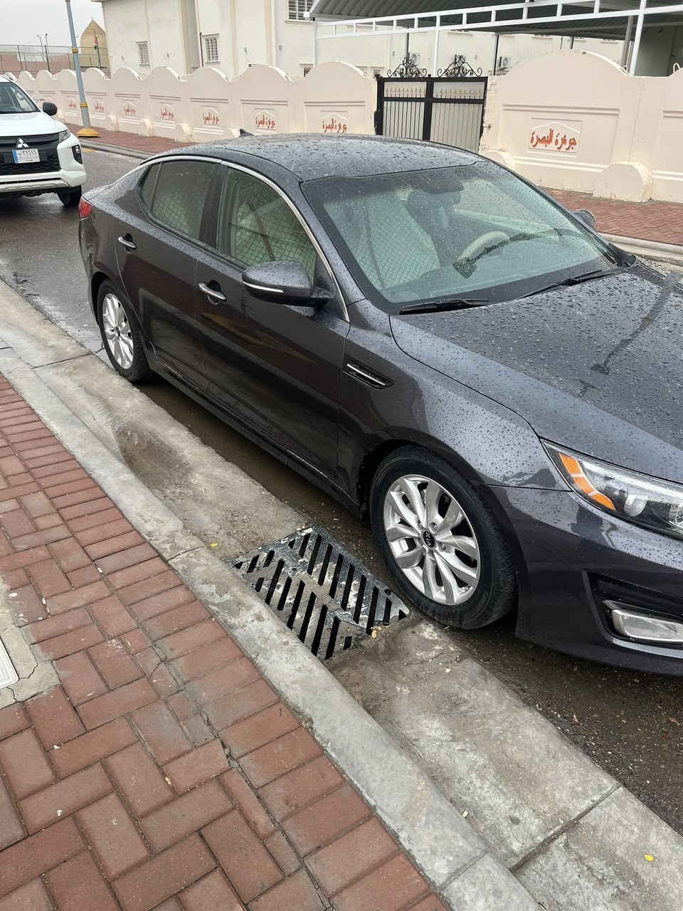 ابتما وارد فقط بنيد سياره جديده فول عدا الفتحه سياره تحويل السعر 113 ورقه بيع مستعجل موديل 2015


**إذا كنت صاحب هذا الإعلان وتريد حذفه لأي سبب، رجاءا أرسل رسالة إلى الدعم الفني**