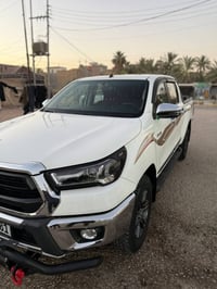 هايلوكس فور ويل • ٢٠٢٤ • رقم بغداد