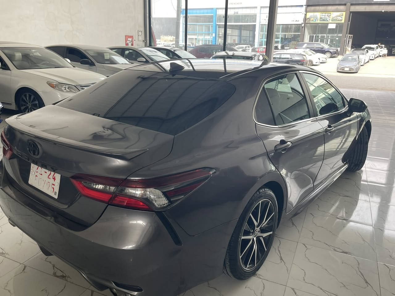 كامري موديل 23  مواصفات SEسياره بجم كبس بدون اي ايرباك سياريه بيه حادث خلفي جاملغ او صندوق صبغ.بس بيه كلير امريكه 3 قطع سياره موجوده في اربيل رقم كاتي سياره رفظ مرور لحد ميطلع قرار تترقم اربيل او سليمانيه او دهوك. انتظر قرار   سياره ماشيه 98 الف كيلو متر مو ميل كيلو سباره حادثه كولش بصيط  سعر 133$. ورقه او بيه مجال بصيط. بس بيع سياره 
***********
*********** وين ميعجبك روح بيه داخل عراق  كتاب رقم هم اسوي بسم مشتري
