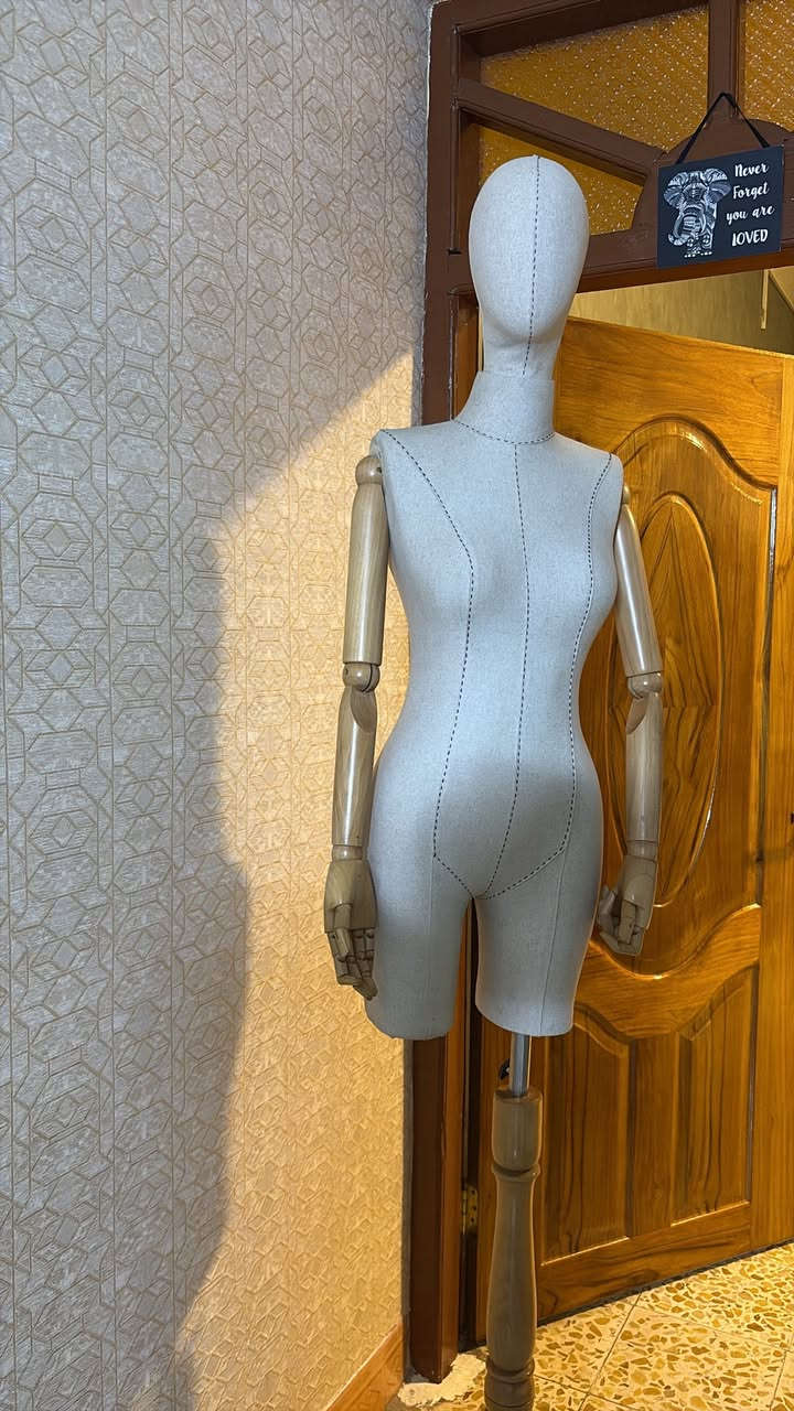 ملكانة للبيع
جديدة🎀
سعرها ١٢٠ الف 
بغداد مكاني


**إذا كنت صاحب هذا الإعلان وتريد حذفه لأي سبب، رجاءا أرسل رسالة إلى الدعم الفني**