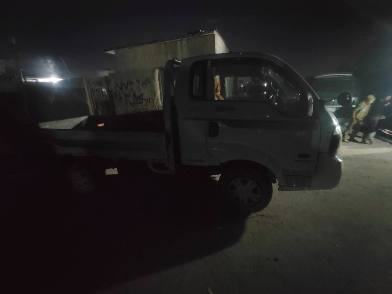 *********** او *********** سياره كيا حمل مسكر كفاله محرك وكير السعر ٥٠ وبيها مجال موديل 2011
