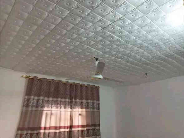 بيت 100متر سعره بسعر القطعه سعره 20مليون طابو زراعي سند25 اقرارمحكمه منطقه نبهانيه على طريق كربلاء طويريج بالقرب من سيطره البراهيميه يبعد عن الامام بسياره 12دقيقه الي جاد بشراء يتواصل وات ساب ***********
