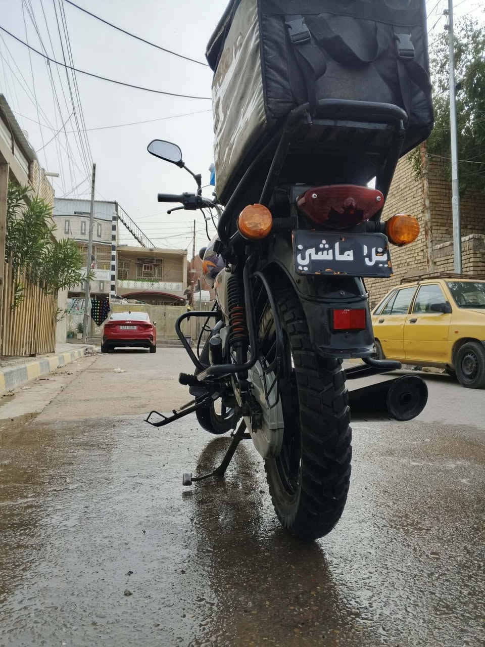 السلام عليكم بوكسر جبلية موديل 22 نازله بل 23 الدراجه أوراق اصوليه بوجهك ترقم بمليون و 300  
دراجه خير من الله لا نضوح ولا تبخير مكينه ناعمه  
***********
