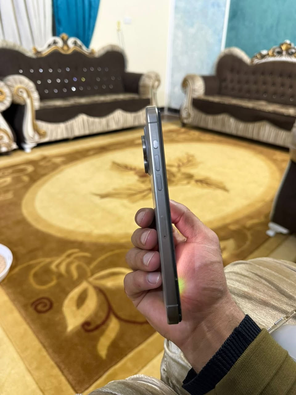 السلام عليكم ايفون 15برو ماكس 

ذ256

87🔋

مبدل شاشه نوعيه كلش ممتازه ✅

باخر تحديث توقف واي فاي 🛜 بلوتوث  

السعر 690 وبي مجال بسيط استفسار ***********
