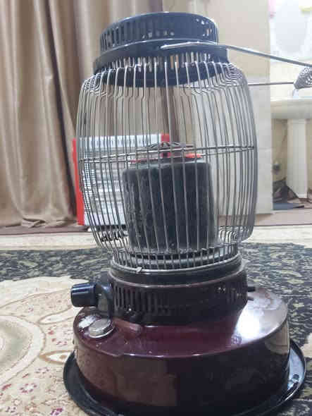 صوبة نفطية علامة تيربو
للبيع والاستخدام لموسم واحد فقط 
موبايل  / ***********
