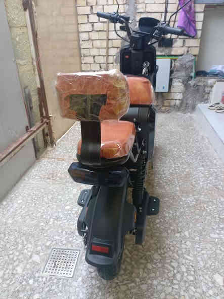 السلام عليكم ار9 صار شهر من اشتريته من الشركه كفاله عامه+
دوشمه جلد مشمشي +دوسه السعر550وبيه مجال قليل بغداد حي العامل متواجد واتساب ***********
