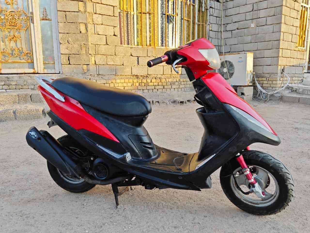 ماكس عدلة للبيع مامفتوحة مامبدل بيهة برغي مستعجل عليهة اريد ابيع 
0770 684 3123
