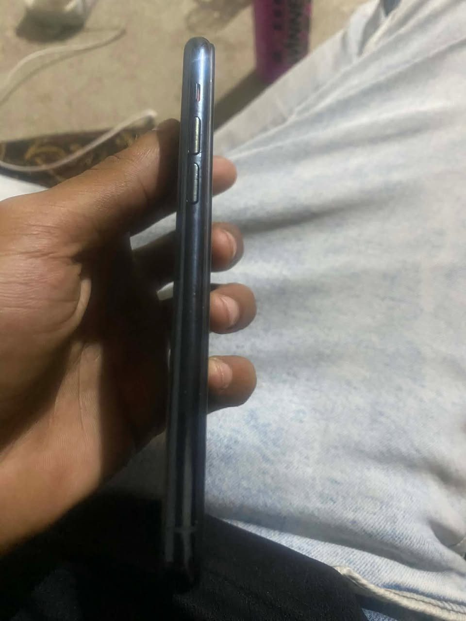 آيفون 11برو
ذاكرة 64

مبدل شاشه وبطاريه 

فيس إيدي شغال 

بطاريه 100 مشحونه 10مرات يعني جديده 

الجهاز كله شغال 
السعر 200وبيه مجال 

الجهاز كدام العين بيه فطر بالضهر الكامرات طبع 

نموذج M

LL/A 

أمريكي


**إذا كنت صاحب هذا الإعلان وتريد حذفه لأي سبب، رجاءا أرسل رسالة إلى الدعم الفني**