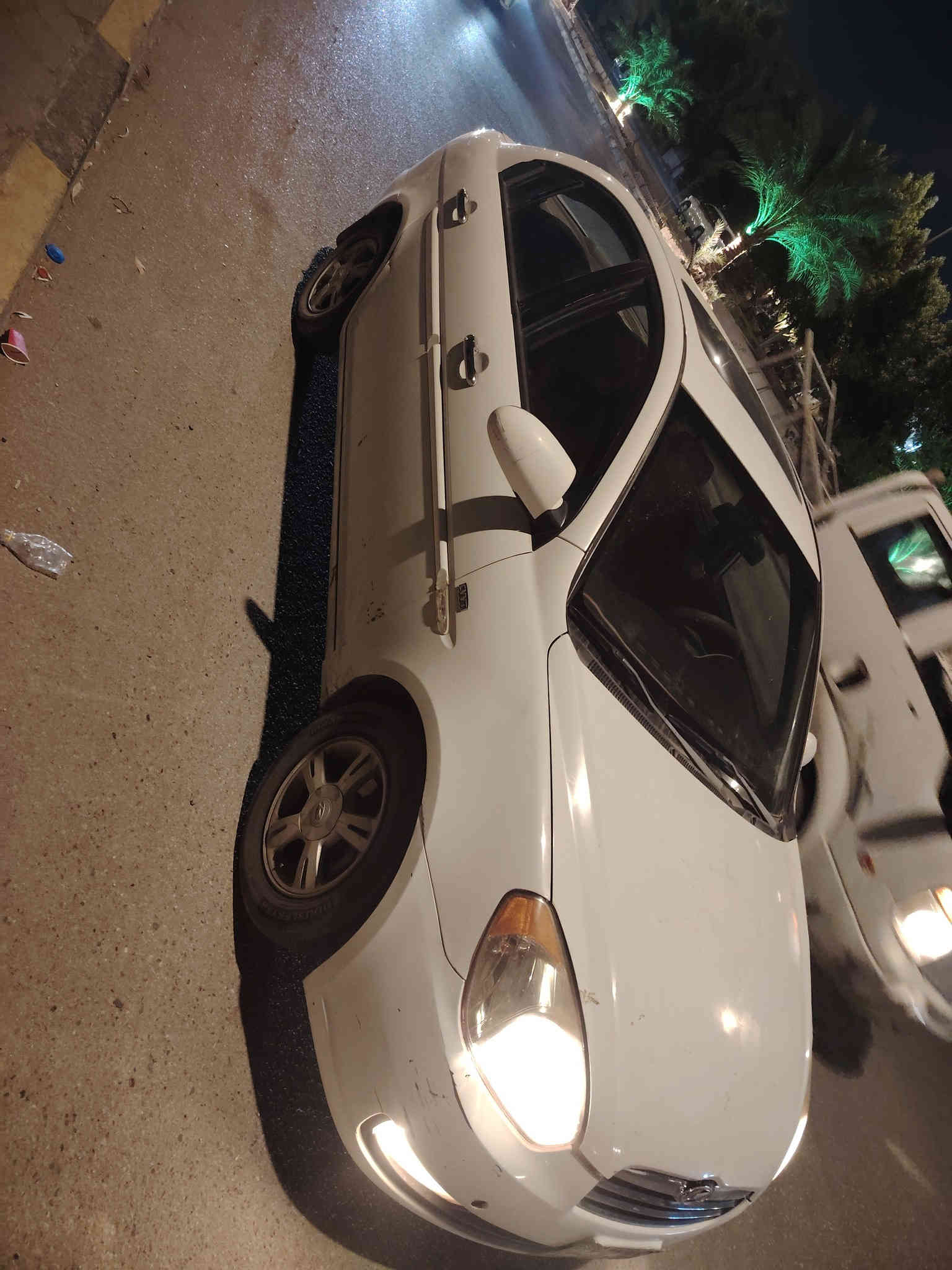 سلام عليكم  مديل ٨
رقم اربيل  وكاله مداور  ياخذ ٦ اوراق لكردي

سياره نفس بصور بيه نص جاملغ صبغ بدون ضربه
كير محرك تبريد
سعر ٧٦ وبيه مجال
***********
