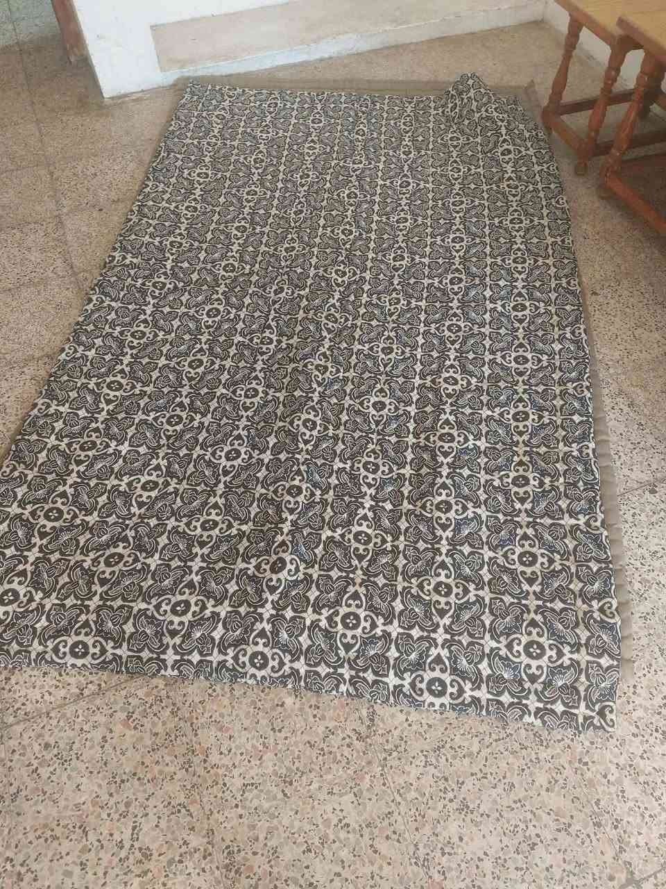 الجودليات مال نفرين الوحده على 10 اثنيناتهم 20 
الميز 15 وبيه مجال


**إذا كنت صاحب هذا الإعلان وتريد حذفه لأي سبب، رجاءا أرسل رسالة إلى الدعم الفني**