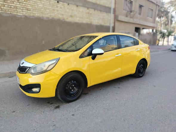 السلام عليكم
كيا ريو موديل موديل 2012 خليجي خليجي السونار بالمنشور محرك 1600 دوش قطرتين كير محرك مكفولات شواصي لغود مكفولات شرط السونار مابيه تخم تاير صدر امامي خلفي كله جديد تبريد ثلج السياره بسمي رقم واسط انكليزي سنويه جديده بسمي تحويل مشروع  وطني مكاني بغداد السعر ٧٥ وبيه مجال لشراي يتصل مكاني بغداد ***********
