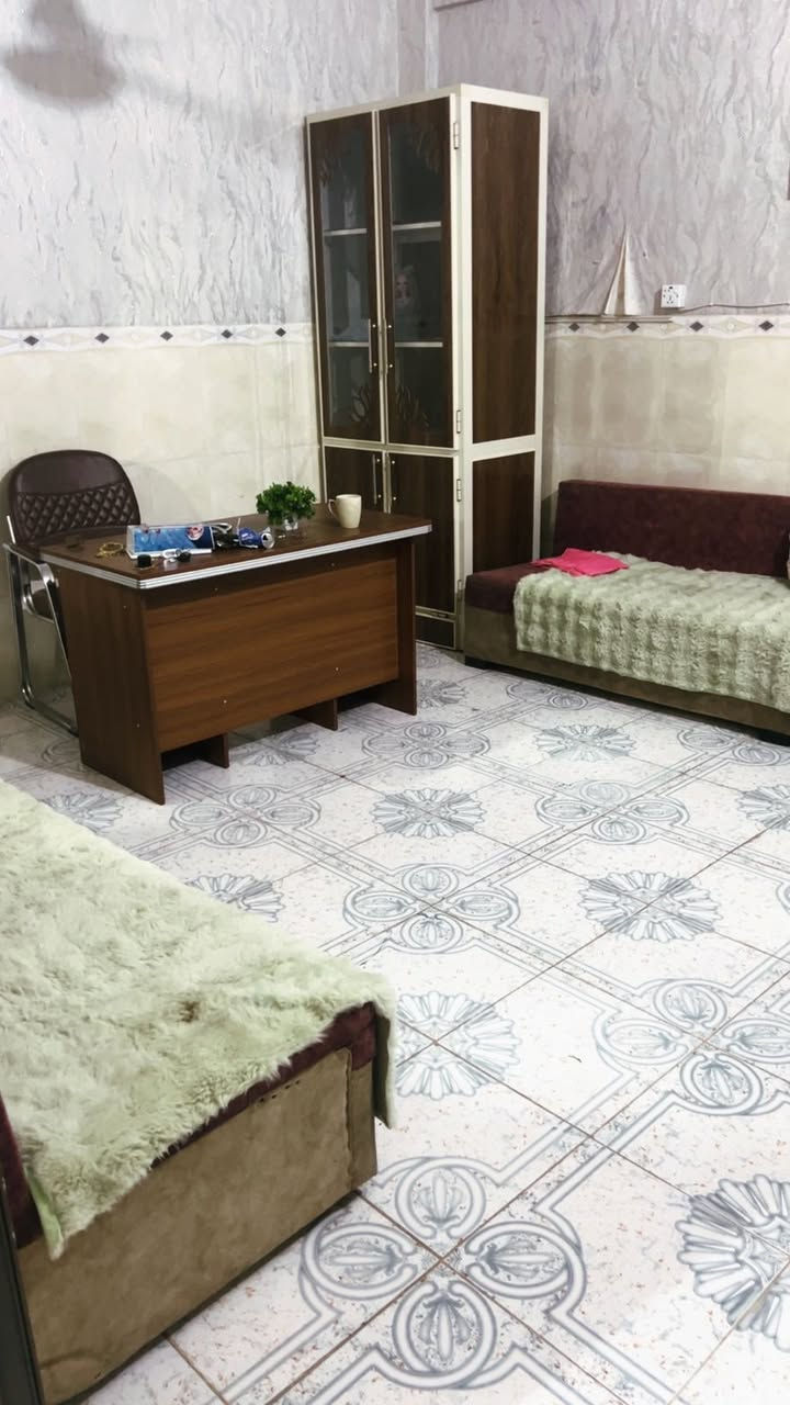 مكلفه بنشر مركز عروس غزل هو خياطة هو جيم هو صالون  بحي الحر قريب مجمع ريحانه صاير عل شارع السعر ١٢ مليون


**إذا كنت صاحب هذا الإعلان وتريد حذفه لأي سبب، رجاءا أرسل رسالة إلى الدعم الفني**