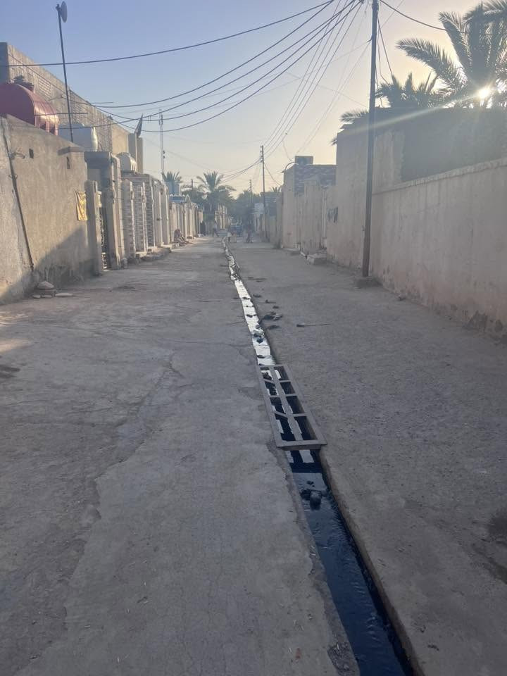 بيت زراعي بالطاهرية (كهرباء وماي ومجاري والشارع صب )
(غرفة وصالة ومطبخ وصحيات ) الارضية سيراميك نضيفة 100% طارمة خارجية

البيت شرط نضيف كله ماعدا السگف مال الغرفة الاخيرة

غير هاي التفاصيل اتعاتبني وكل الهلا بيكم

***********
