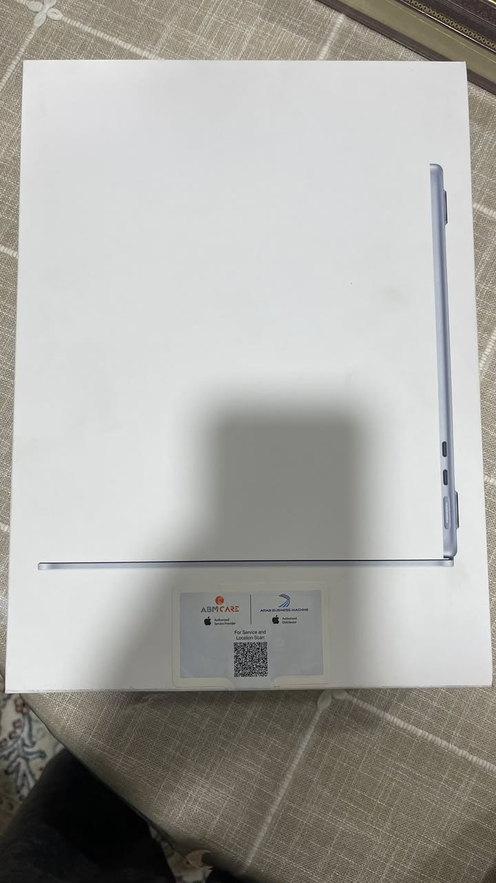 ماك بوك اير m4 حجم 13 انش جديد بالكارتون مامفتوح مواصفاته مذكورة بالصور رام 16 ذاكرة   ssd512 ضمان الوكالة abm
السعر مليون و700 الف وبيه مجال


**إذا كنت صاحب هذا الإعلان وتريد حذفه لأي سبب، رجاءا أرسل رسالة إلى الدعم الفني**