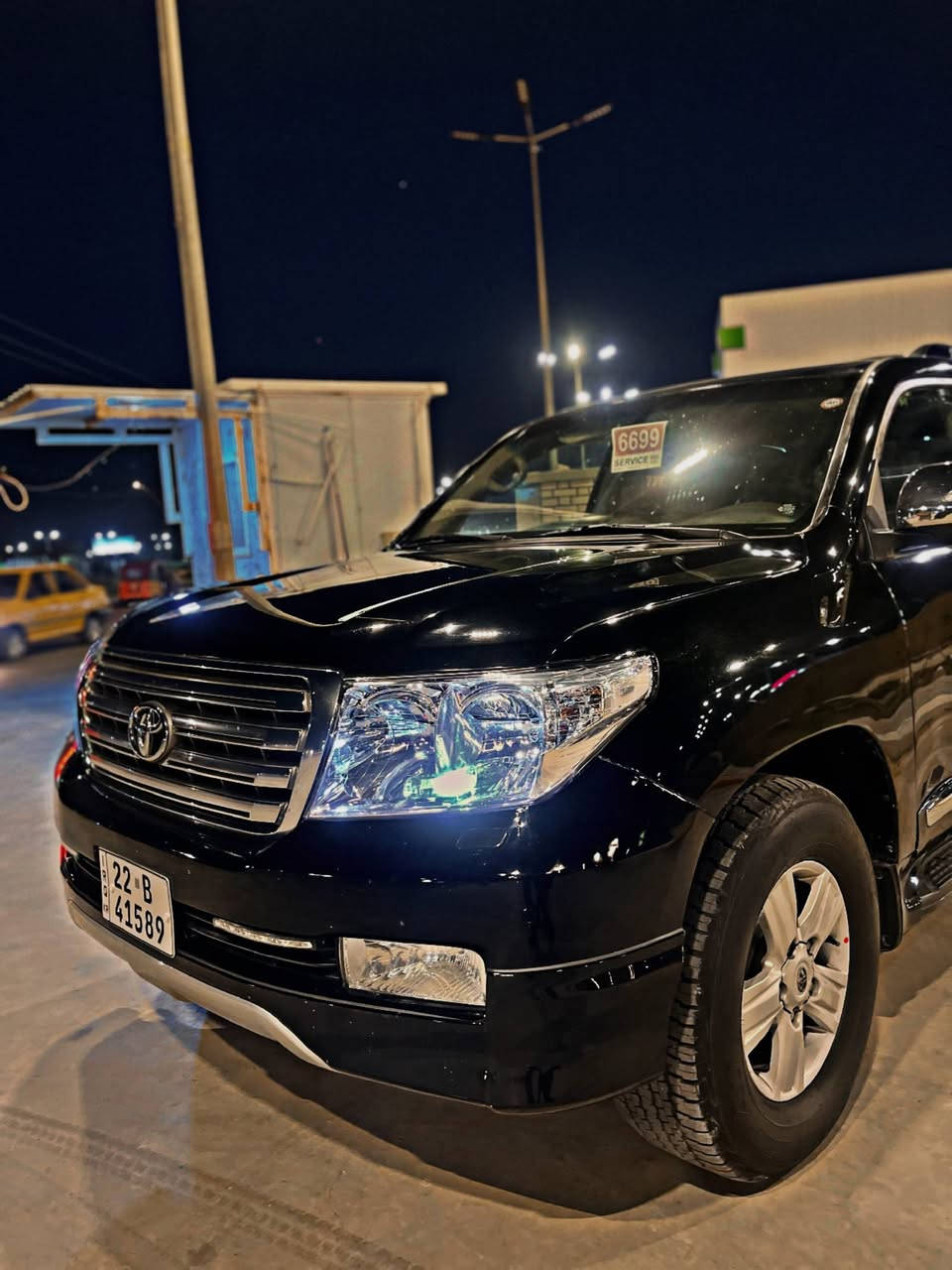 لاندكروز GXR. i 2011✅ ستينية اصل سيارة بريم سيارة
✅ فول مواصفات فتحة بصمه تدفئه كشنات كهرباء كامره ✅ خلفيه ثلاجه لايت زينون سياره خير من الله
 كير محرك كفالة جديد تبريد ثلاجه سياره مانقصها
✅ دينار مصروف عليها هواي تخم تاير منظومه زينون كامله عالي ناصي السياره
✅ مصبوغه  إذا تفيدك اتصل متفيدك لاتعلق ولاتخابر ✅السعر 255
*********** علاوي
