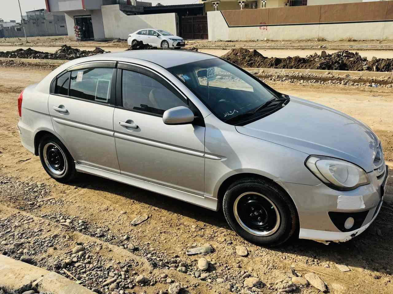 السلام عليكم ورحمة الله وبركاته
اكسنت دبدوب موديل 2010 لون رصاصي السياره بسمي سنويه لل 2029 بسمي 
السياره مال جناي السياره مايعوزها برغي مال بيت  ترايك للبصره 
صدر جديد 4 تايرات جدد قبل شهر بدلتهن 
محرك 16 لانفخ ولاتنقيص  كير شرط تبريد ثلج  وتتفئه نار
بيها قطعتين صبغ باب وجاملغ بدون قطره معجون اثر 
جراد 
مكان السياره الشرقاط 
 
السعر 98 وبيها مجال 

*********** 
***********
