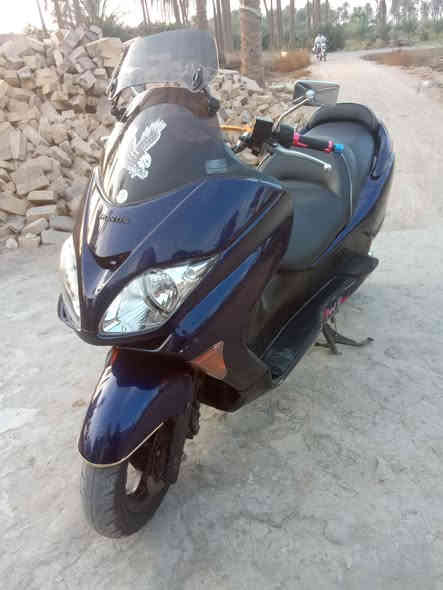 يا الله .. سلام عليكم فورزا صفر 8 .. دراجه فول ما اتعبك ابد شرط ترايك وين متريد الدراجه فول مواصفات /حساس ستاند / كلوب جنطه/  سيتم سماعات شرط الصوت والمضخم/ تزويد اريل / مانع انزلاق / جهاز توازن /  الدراجه بيها وصل گمرك منفيس  .... لتواصل اتصل فقط.‪***********‬‏
