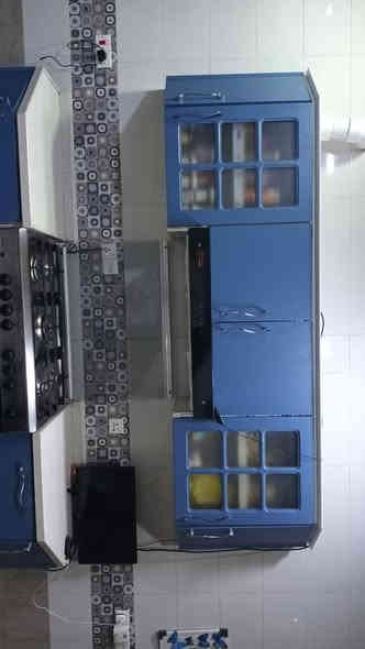 السلام عليكم
للبيع كاونتر تركي 
الوجه مرمر كوارتز 
والهيكل المنيوم 
والابواب MDF
السعر مليون 
مكاني بغداد الكرخ
***********
