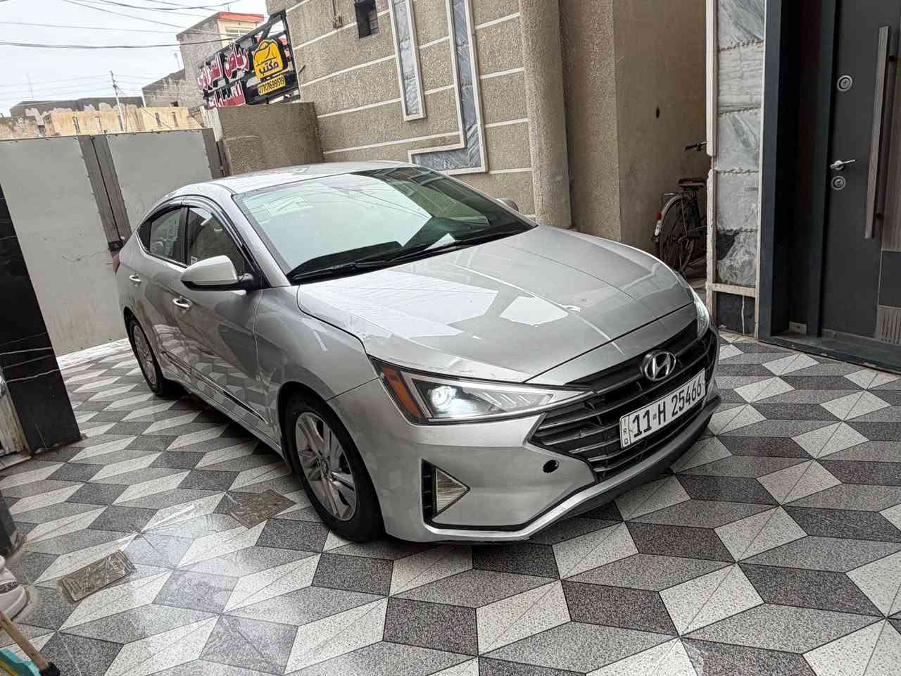 النترا 2019 أمريكي 
كير AT
ماشية 118 حقيقي
رقم بغداد بسمي سنوية وهزة ورقم جديد 
ضرر أمريكي جملغ امامي اليمنة 
بل عراق صبغ اثر شخوط شرط مو ضررالله شاهد 
سونار داخل المنشور شرط احلى من الصور
العنوان ديالى بعقوبة ***********
السعر 115 بيهة مجال بصيط بعقوبة, ديالى
