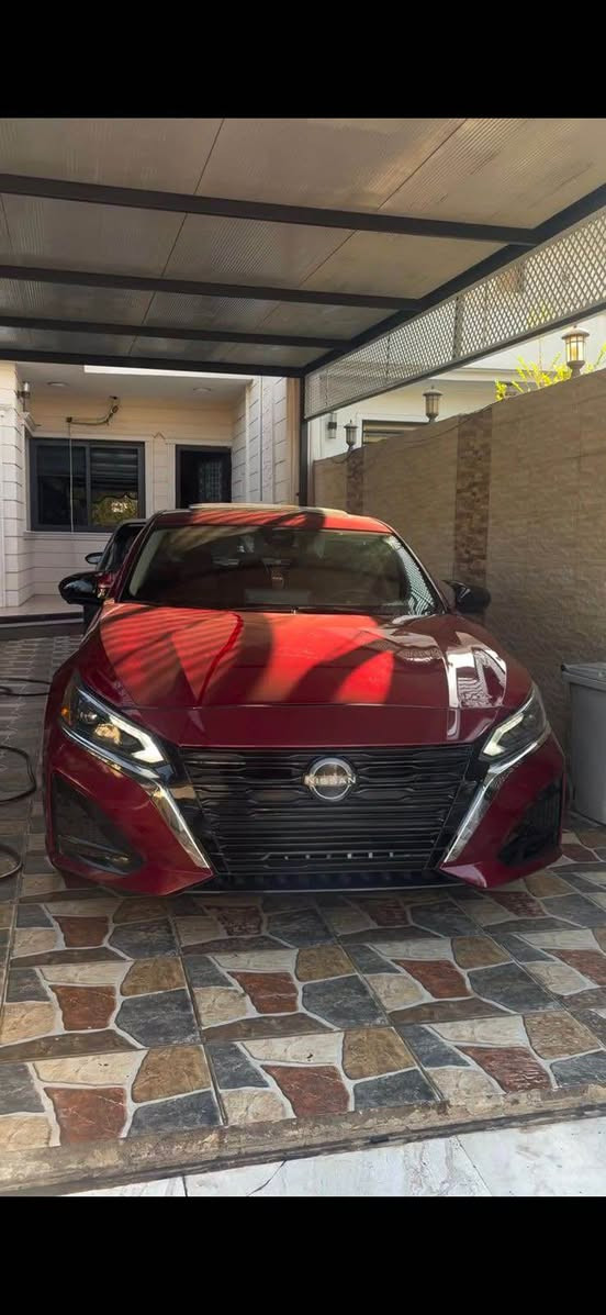 سلام عليكم نيسان التميا موديل ٢٠٢٣ صور حاذت ب منشور جاملغ صبغ وبونيد تعديل بارد ايرباك سستم 
مواصفات فول SL رقم اربيل باسمي بدون اي نقص سعر ١٧٠ 
لاتصال *********** كركوك, العراق
