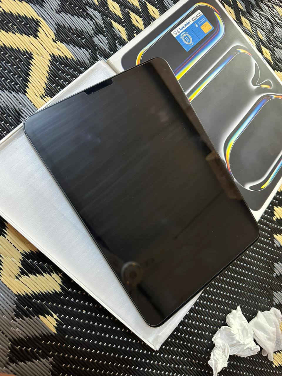 السلام عليكم ايباد 11 M4
ذاكره 265 
البطاريه 93
عدد دورات الشحن 288
كارتونه ولزكه وياه 
نضيف كلش اخو الجديد 

السعر مليون و 50
-
العنوان بغداد الكراده العرصات 
***********
