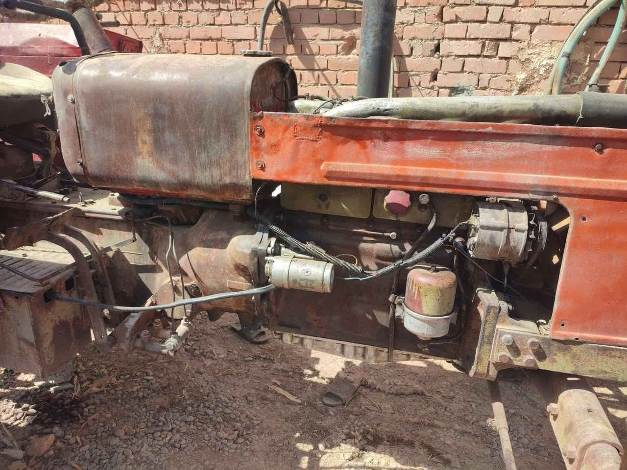 كلف بنشر
السلام عليكم  موجود نكتر عنتر للبيع مع المقطورة مصبوغة جديد 

محرك مجفت جديد 

السعر 3مليون ونص 
للاستفسار /***********
