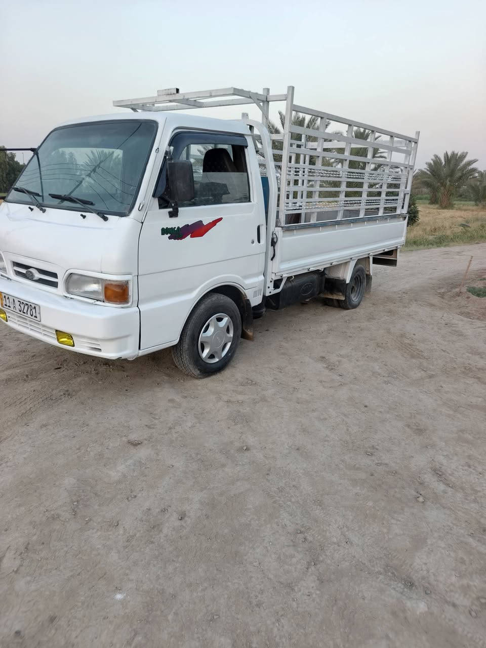 كيه بنكو تك قماره 8جنكال
رقم بغداد دولي سنويه جديده ال 31 

محرك وكير وباور اكسل شاصي حداديه كهربايات تخم تاير 

السعر 52 وبيه مجال مكان بابل 

هاتف ***********
