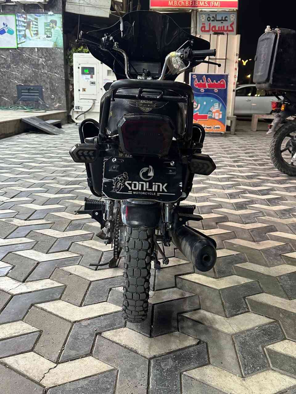 سلام عليكم  دراجه ايراني حجم المحرك 200ss موديل 25 مكينه وكير وكهربائيات كلهم جدد الدراجه كلش نضيفه  الموقع بغداد مدينه الصدر : السعر 900 وبيها مجال التواصل علا هاذا الرقم . ***********
