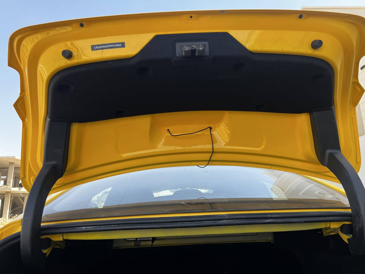 للبيع *********** السعر النهائي 107
