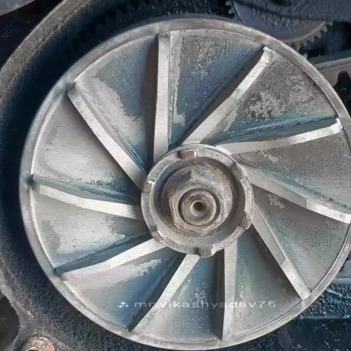 سلام عليكم ماكس عدله للبيع  او المراوس الدراجه ٥٥ ليموسي بيه مكينه تشك الكاع
بيه كلج امامي رياضي اصلي 
اكلج خلفي رياضي 
صدر كرزي 
دبل خلفي رياضي 
ويل مشيف 
صالنصه اف ام 
بيه مكينه خير من الله السعر ب ٣٥٠ و بيه مجال مكاني حله للاستفسار اكثر ع رقم ***********
