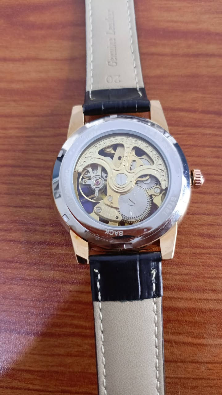 ساعه اوتوماتيك ب40مع توصيل


**إذا كنت صاحب هذا الإعلان وتريد حذفه لأي سبب، رجاءا أرسل رسالة إلى الدعم الفني**