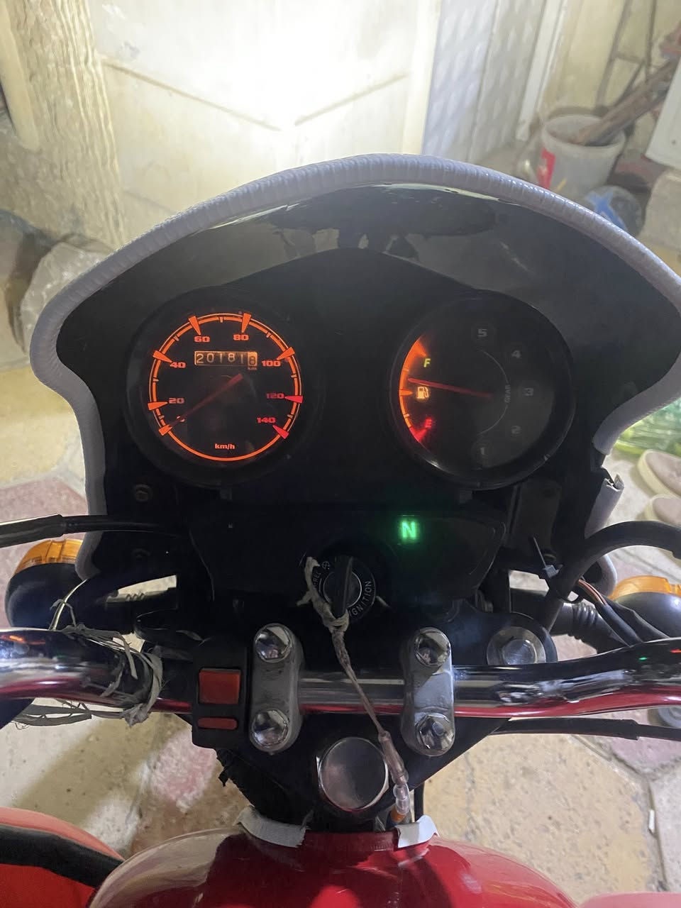 السلام عليكم
بوكسر جبلي 2022 
مكفوله من النقص 
فقط مكينه بيهه خشونه  يرادلهه تفيلس 
السعر ٩٠٠ وبيه مجال 
مكاني بغداد الحسينيه 
***********
