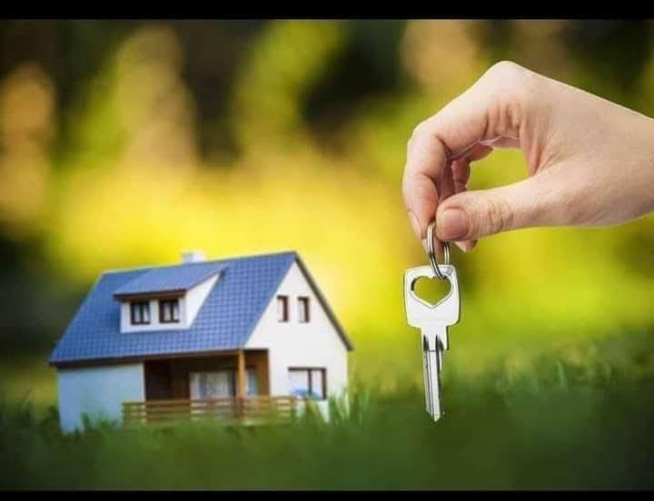 على بركة الله 

السلام عليكم 
دار سكن للبيع قريب جدا على المحيط العكبه الدار بمساحه 
180 م الواجهه 16 متر غرفتين زائد صاله زائد براني زائد مطبخ زائد صحيات خارجيه وداخليه الدار مرتبه جدا السعر 110 مع المجال للاستفسار اكثر مراسله الصفحه او الاتصال على الرقم واتساب 

***********
