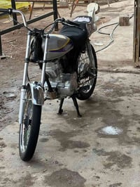 دراجه للبيع نامه مديل  25 تعمير دراجه أوراق السعر خاص رقم 07878526306