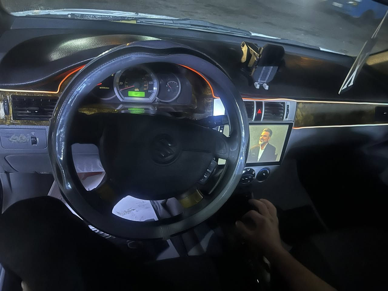 اوبتره فورن ه 2007اوتماتيك محرك كير كفاله بسمي تستلم رقم نكليزي تبريد ثلج صدر امامي خلفي جديد سعر 45بغداد ***********
