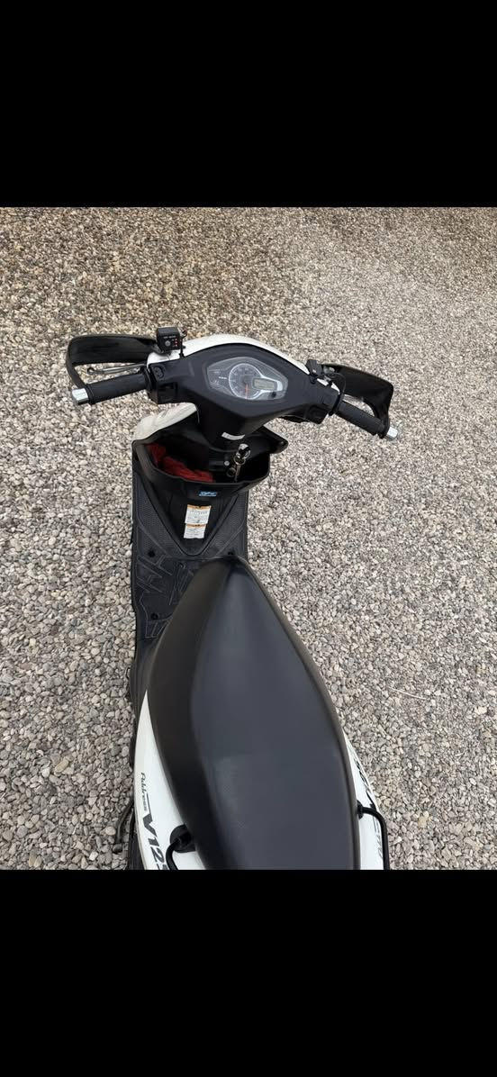 ادرس ياباني حديث لمتدد دراجه كفاله عامه مكينه لا تنقيص ولا تبخير ولا كفر تجاري دراجه رمبه سعر خاص للتواصل ***********
