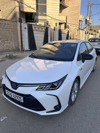 كورولا هايبرد • ٢٠٢٤ • ماشي ٣٧٠٠٠ كم
