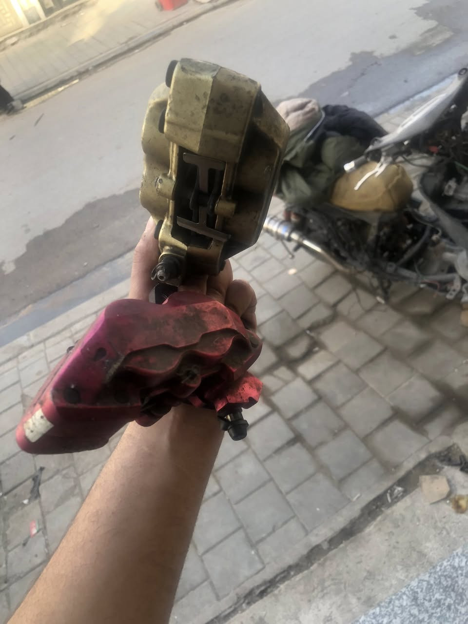 صلنصه بوري عدل سعر ١٠٠ 
كابريتر قفاز اصلي سعر ٣٠ 
كور سكنس رياضي  تتمارك بدون كامشفت سعر ٧٥
فج سكنس رياضي كرزي نضيف جيب وشد ٦٠
فج سكنس ذهبي سعر ٤٥وبي مجال 
فلاوين رياضي سعر ٢٥ 
دبلات سكنس رياضي سعر ٦٥
وشتريد غراض موجود رقمي ***********
