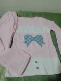 ملابس بنات • ١-٨ سنوات