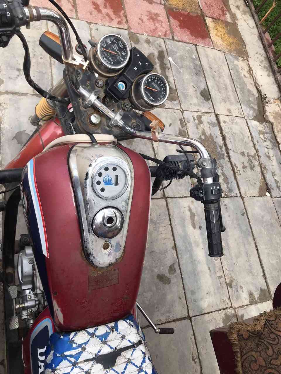 السلام عليكم داي وان موديل 19 مكينه 25 ما مفتوحه لا تنقيص ولا تبخير زوج تواير جدد باتري جديد كهربائيات وضفيرة جدد سلف هندر شغالات الستوته ما عوزه اي شي اوراق كامله السعر 1250 مكاني بغداد المعامل الحسينيه 
***********
