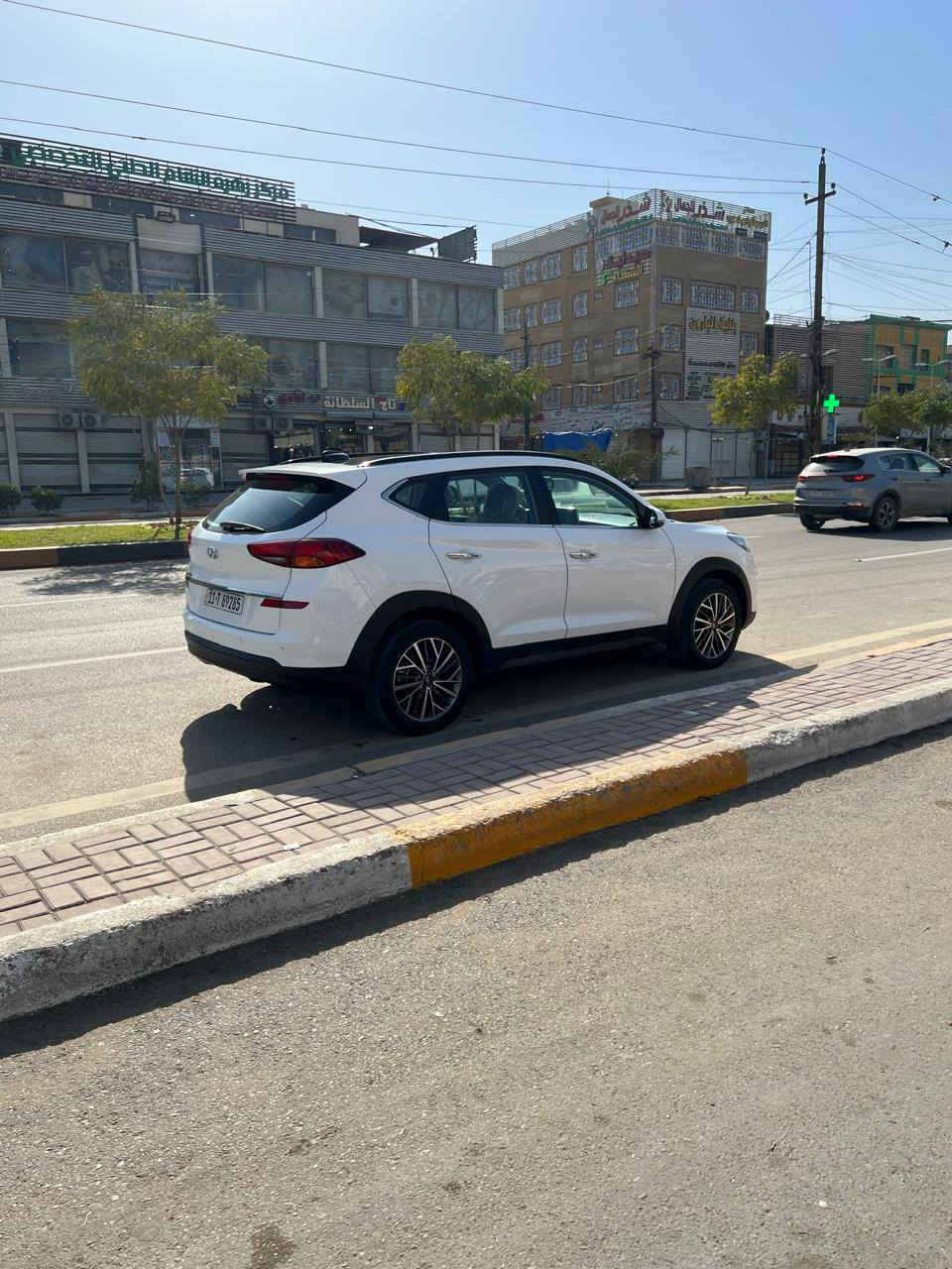 توسان خليجي 19فول للخير بغداد بسمي خمس عدسات بصمة بنورمة ماشية 93 بيها صبغ ربع البنيد فقط اي استفسار ***********سعر على رقم
