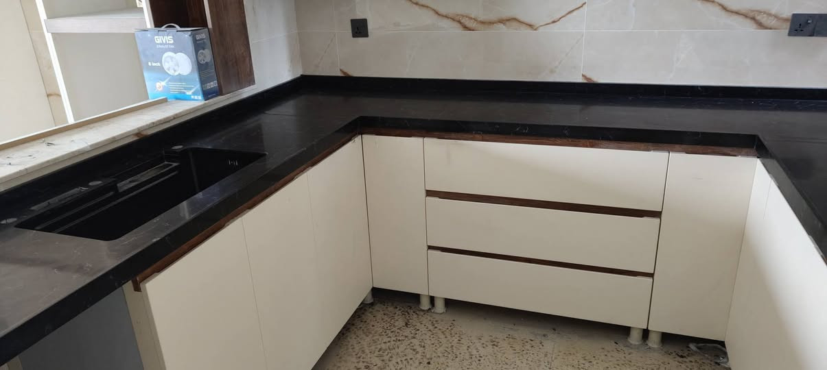 معمل مرمر مطابخ الحمدانية صناعة
***********
