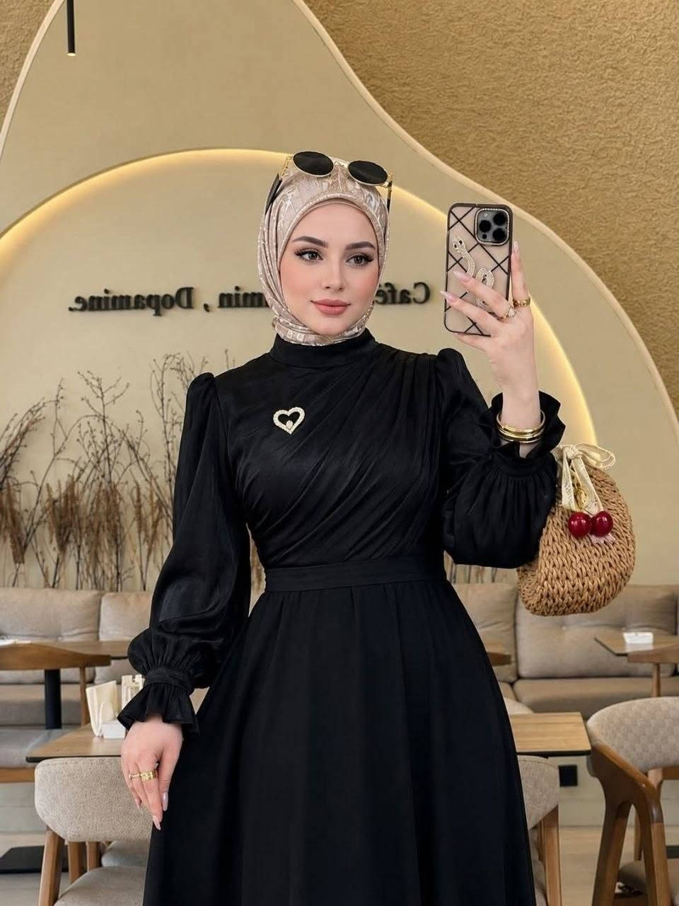 الاستفسار والحجز فقط واتساب+9647775744834
كوستم قطعتين 
نوع الخامه 
 صدر اوركزه+تنوره دبي كولتي عالي
38 40 42 44 46 48 ✨
السعر 35


**إذا كنت صاحب هذا الإعلان وتريد حذفه لأي سبب، رجاءا أرسل رسالة إلى الدعم الفني**