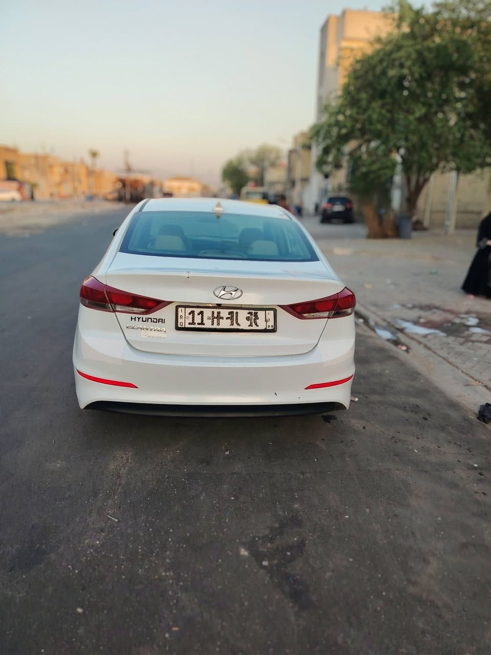 للبيع
انترا موديل ٢٠١٨ السياره ماشيه ١١٥ ألف

كير مكينه مكفول  حادثهه بنيد فقط

تخم تاير جدد بيهه ملاحضات بسيطه

السعر ١٢٠  الاستفسار ***********
مكان السياره مدينه الصدر@
