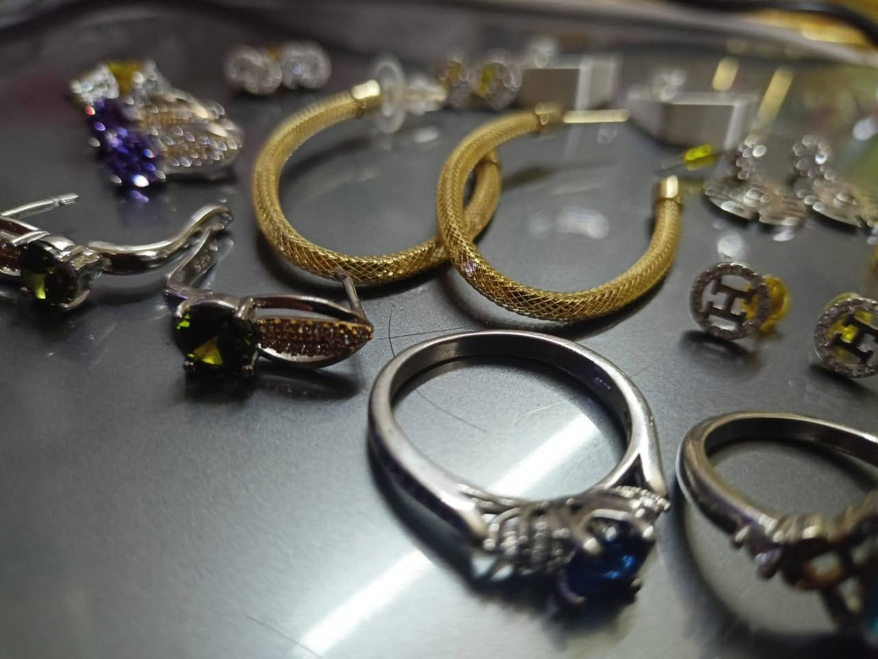 فضة عيار 925 مختوم


**إذا كنت صاحب هذا الإعلان وتريد حذفه لأي سبب، رجاءا أرسل رسالة إلى الدعم الفني**