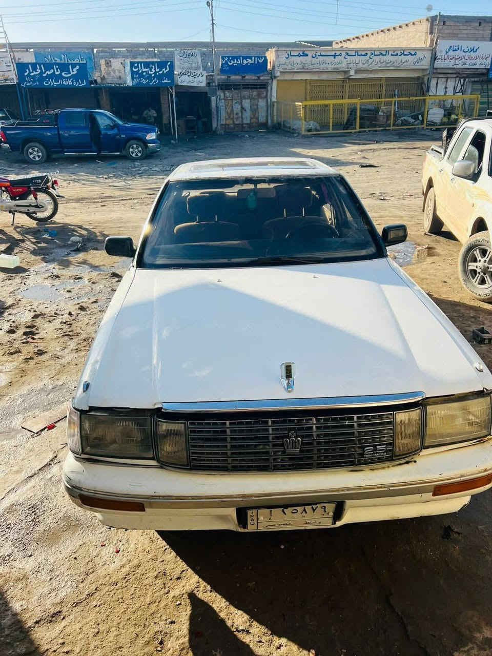 سلام عليكم  سياره هارتوب 91 مشروع وطني السنويه الثمانيه وعشرين المكينه شرط والكير الكدام شرط والوره بك ضعيف كلجات أو فلتر كهربائيات شغاله حداديه حلوه مداور ثاني يوم السعر 26 وبيها مجال لشراي[[[***********]]]]
