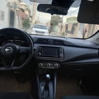 نيسان فيرسا ٢٠٢٤ • ضرر امامي ونصف باب • ايربك