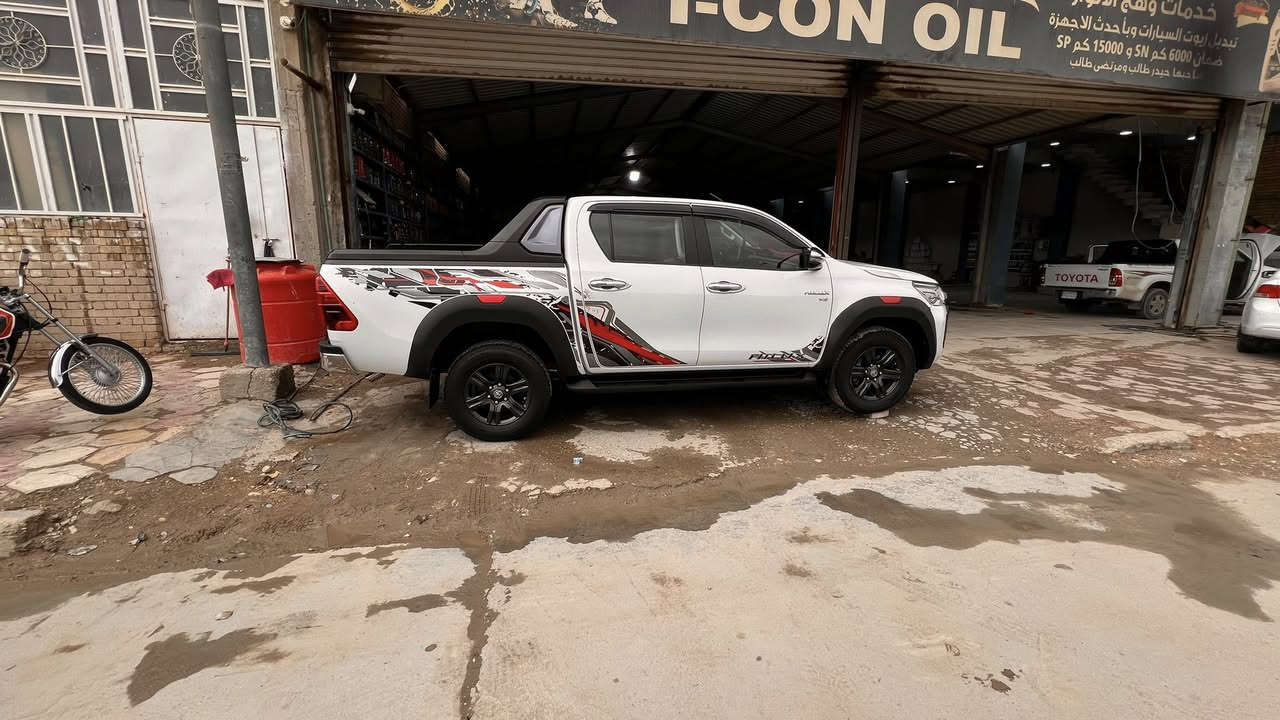 تي ار
موديل2024
6سلندر 
نظيفه كلش
رقم اربيل
السعر اتصل ***********
